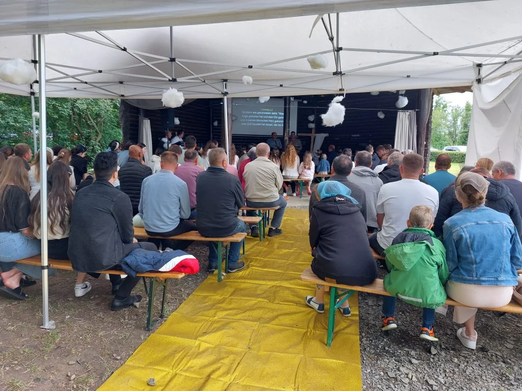 Gemeinsame Versammlung beim Kindercamp 2024
